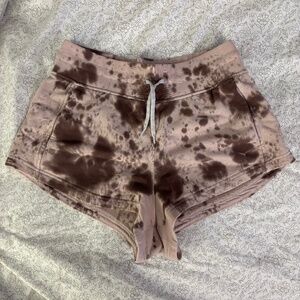 Lululemon Inner Glow Short *Marble Dye